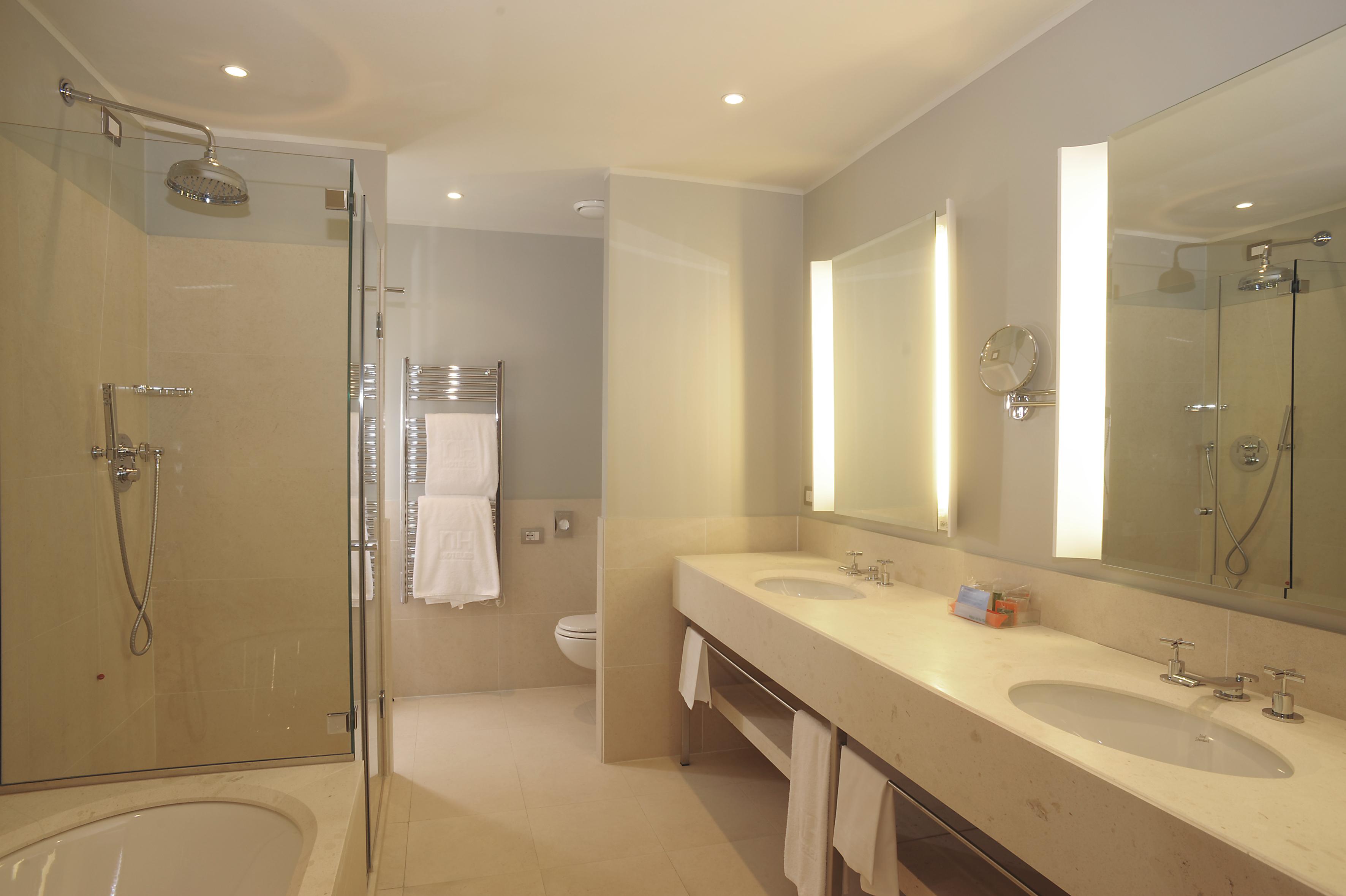 Nh Linate Hotel Пескиера Боромео Екстериор снимка