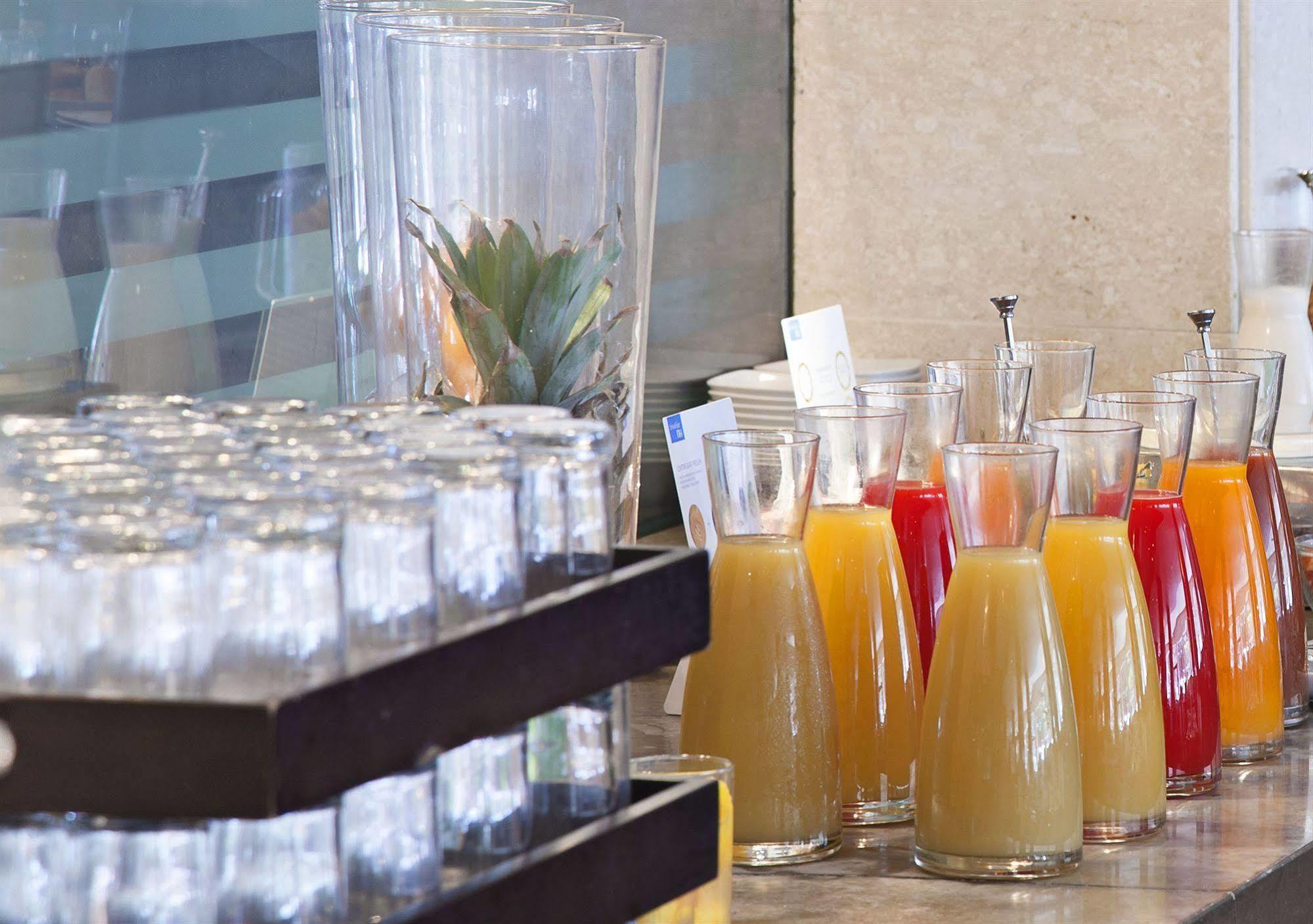 Nh Linate Hotel Пескиера Боромео Екстериор снимка